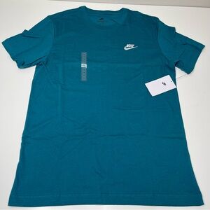 NEW Men's Nike Sportswear Club Swoosh Logo Short-Sleeve Tee 100% Cotton MEDIUM